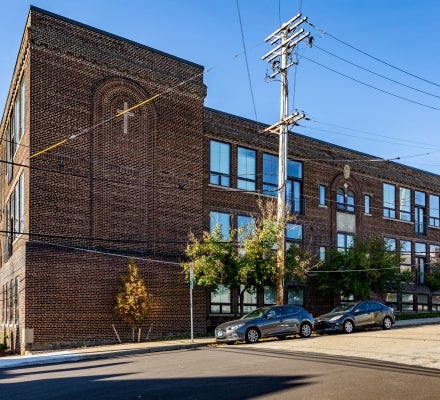 External view of Hyacinth Apartments